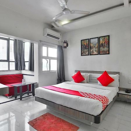 Hotel Sai Kripa Imperial Daman Exteriör bild