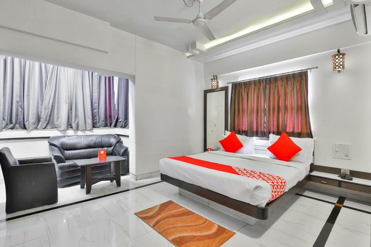 Hotel Sai Kripa Imperial Daman Exteriör bild